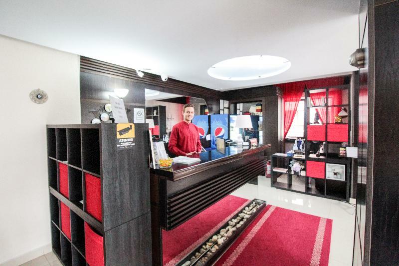Hotel Razvan Bukarest Exterior foto